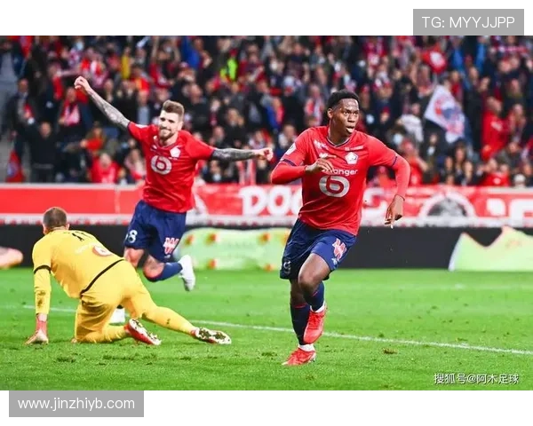 今日足球联赛精彩对决：焦点球队表现稳定，战绩回顾引人关注。